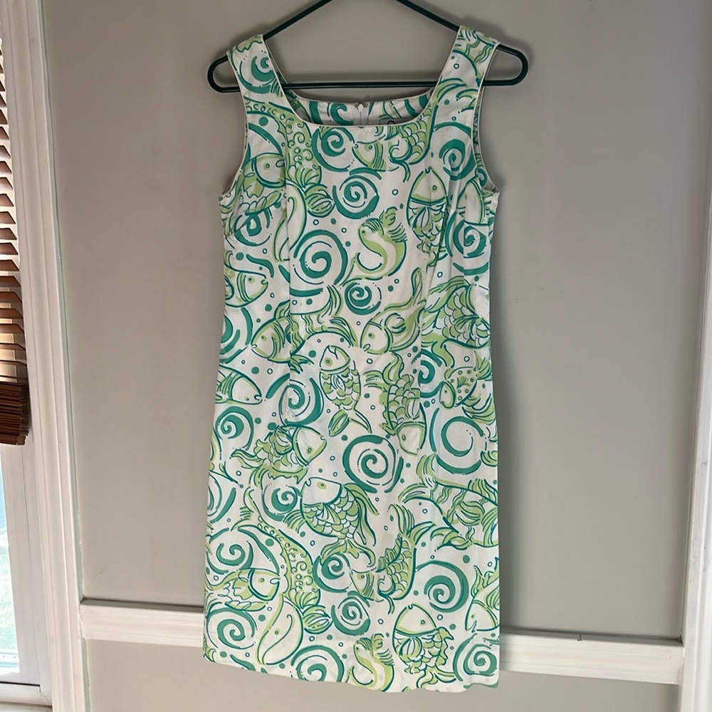 Women’s Lilly Pulitzer sundress.